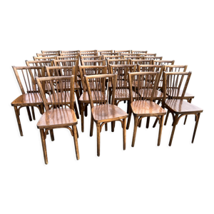 Lot de 34 chaises baumann