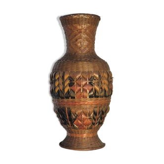 Vase rotin osier