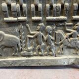 Ancien volet de grenier du Mali dogon avec sa serrure