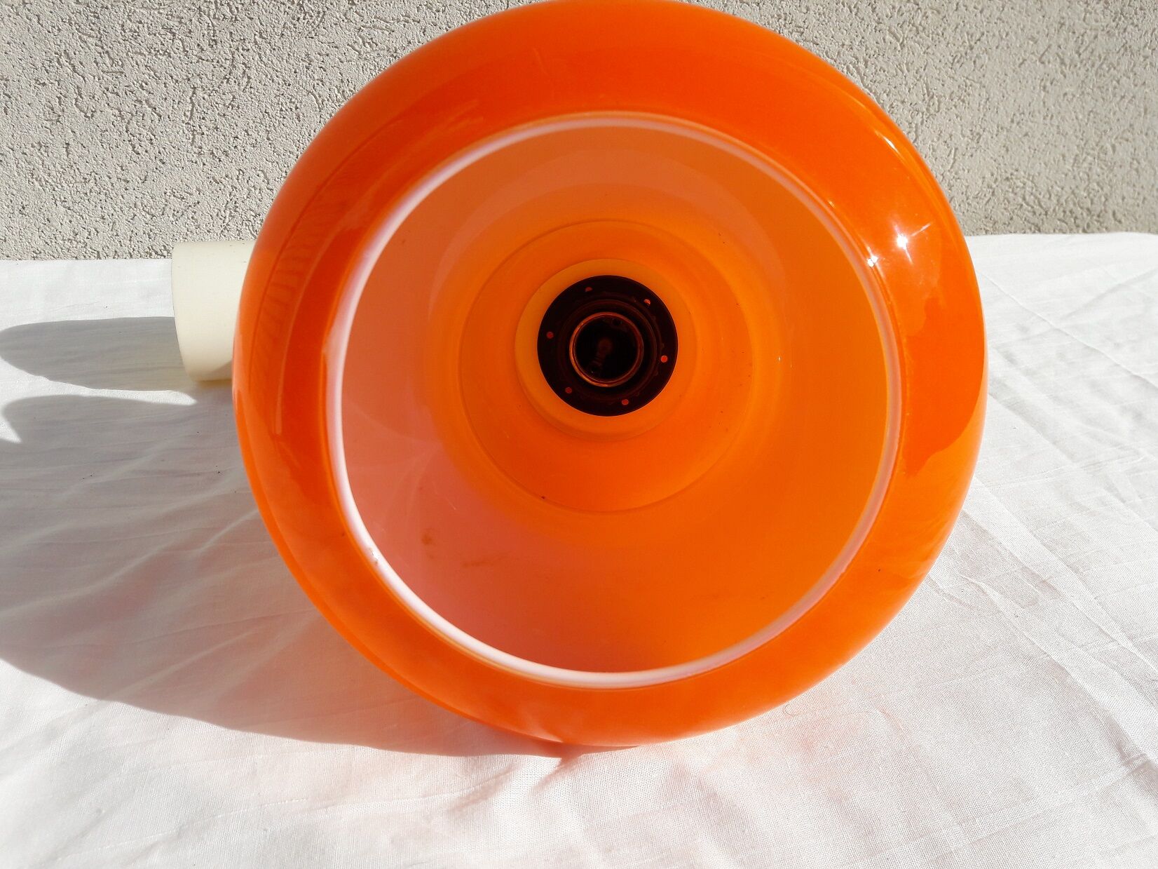 Orange opaline suspension