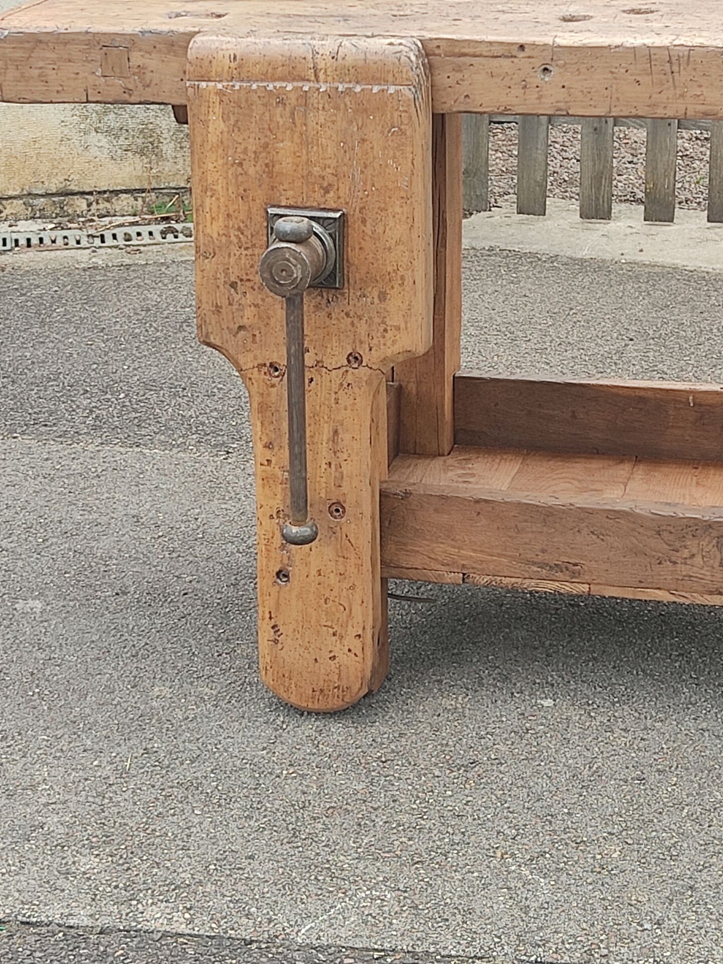 Established carpenter's workshop Ok