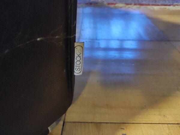 Fauteuil cuir marron