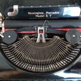 Old Remington portable typewriter No. 5 T