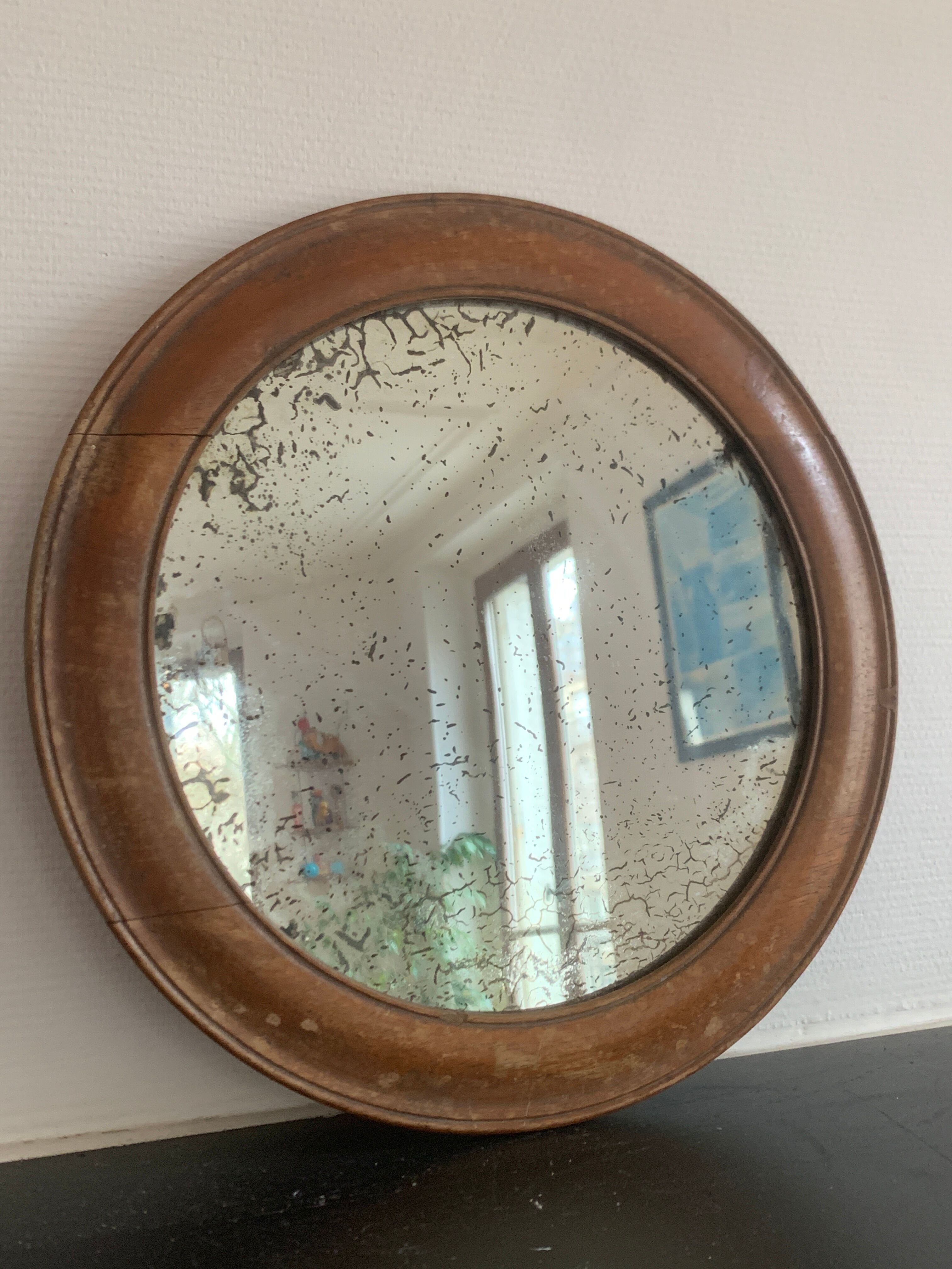 Vintage round mirror stitched ice 29 X 29cm