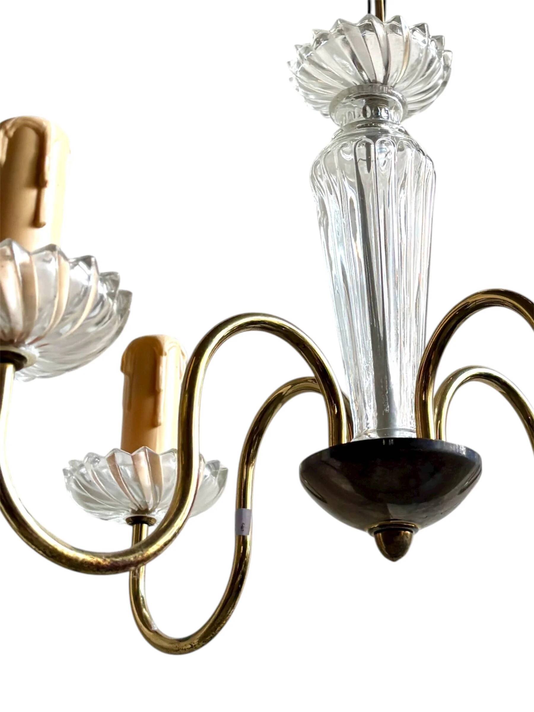 4-light chandelier in glass and gold metal