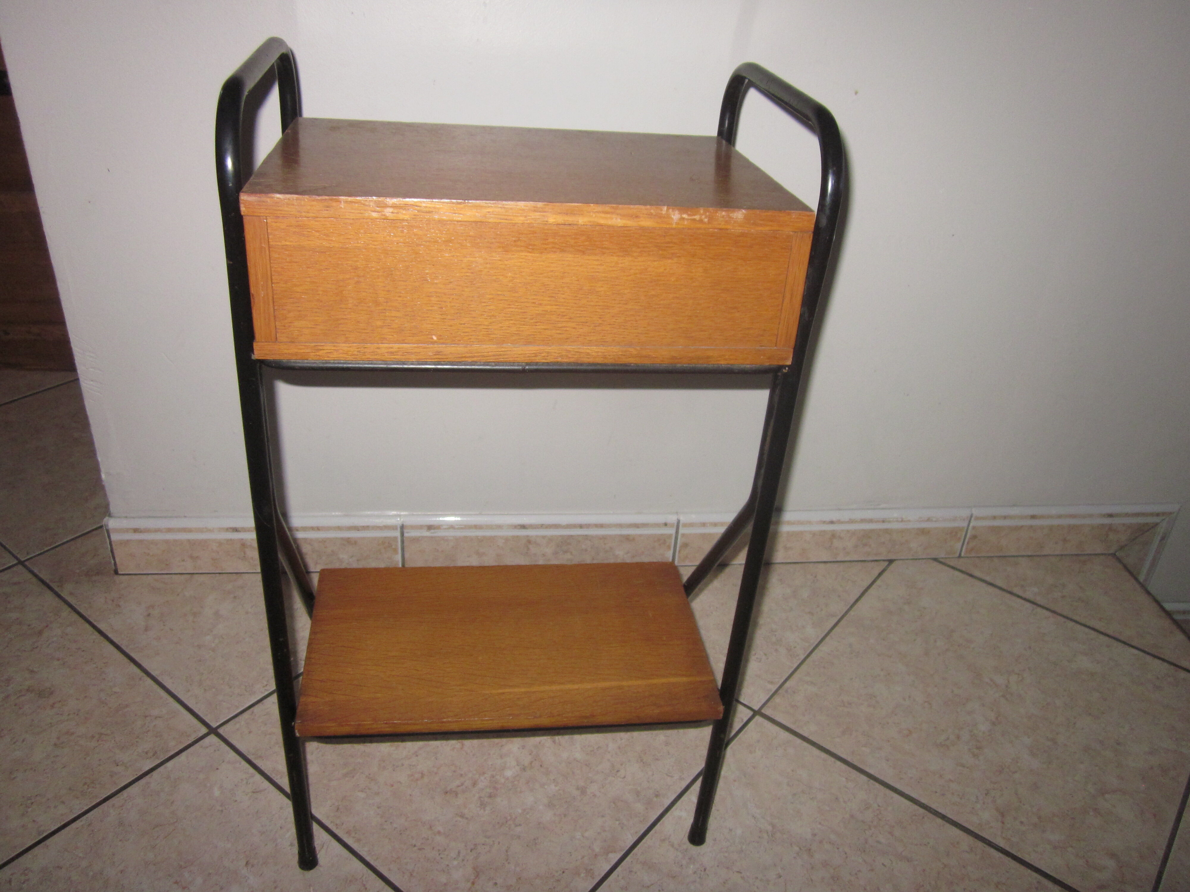 Bedside table of the years 50-60