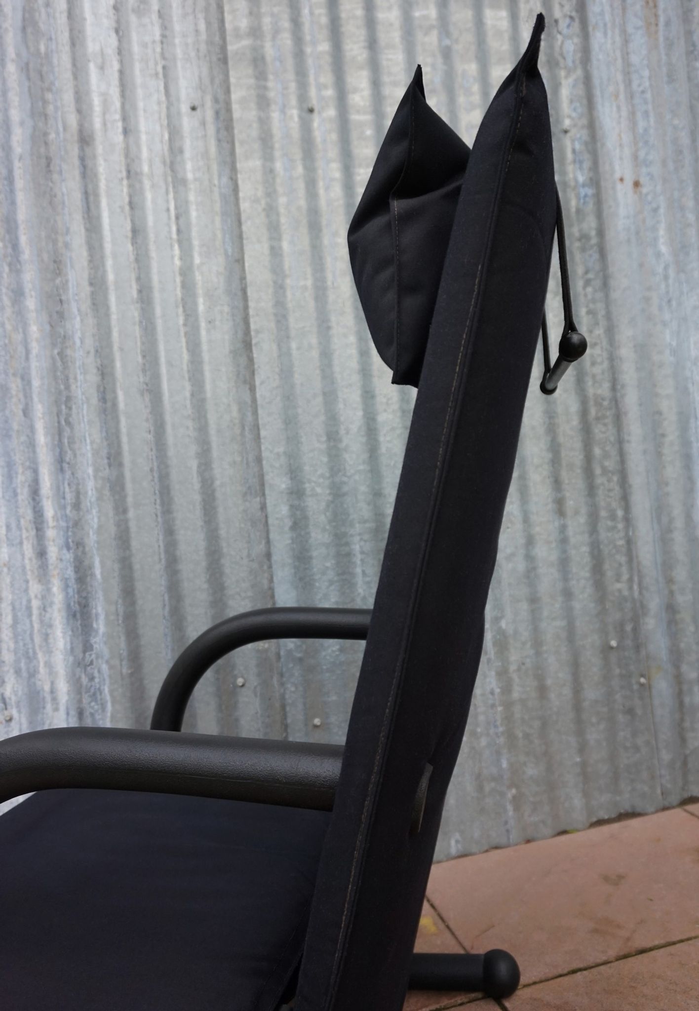 Armchair for arflex burkhard vogtherr 't-line'