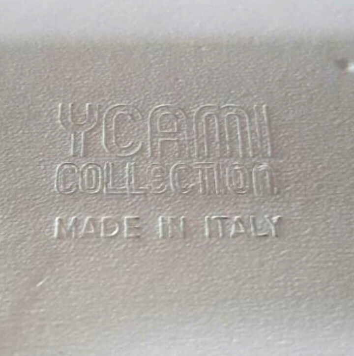 Antonello Mosca ‘royal’ white leather high back chairs for Ycami set/6