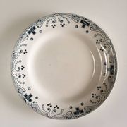 8 plates Moroccan model in earthenware - French manufacture