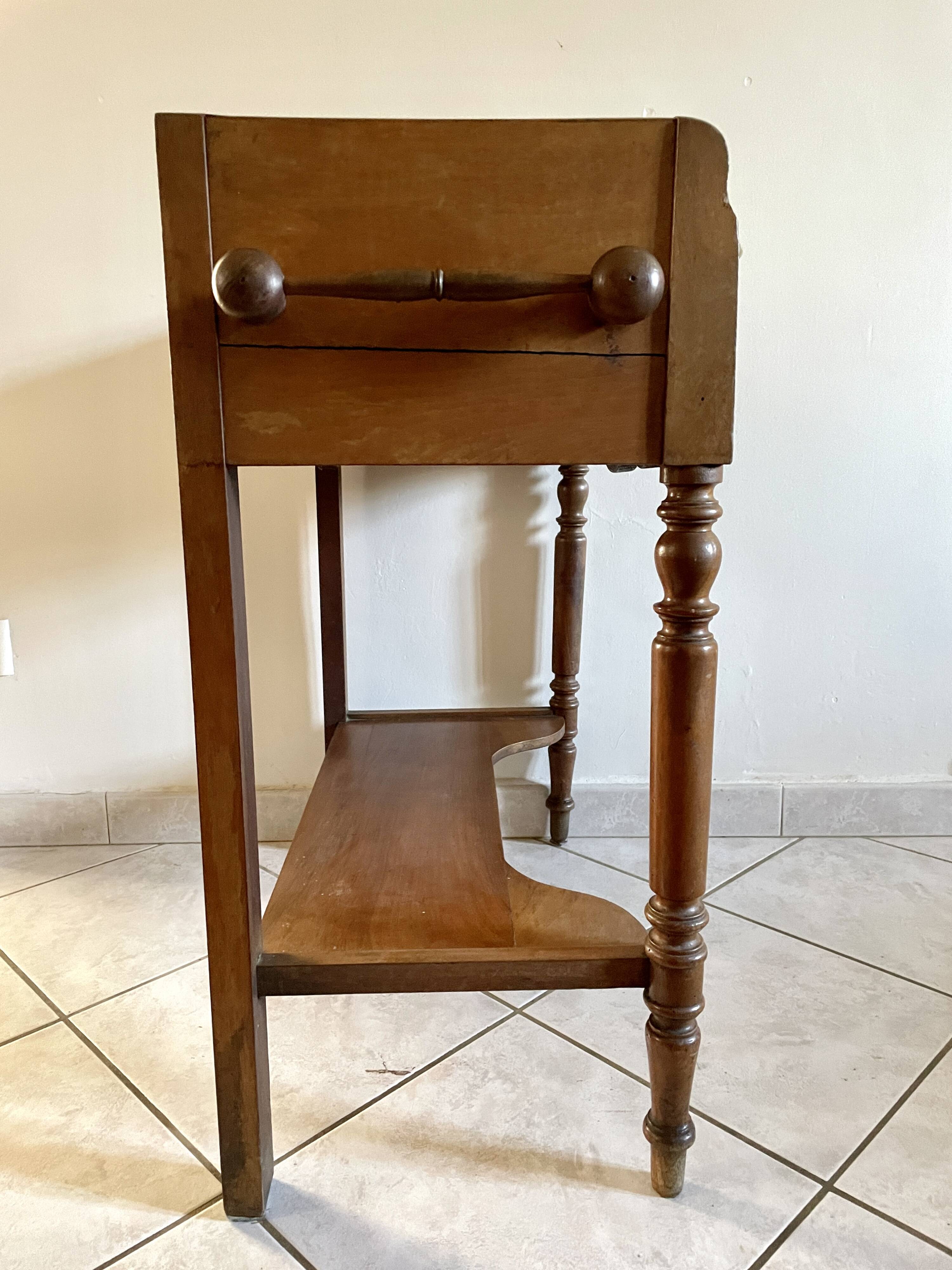 White marble vanity unit