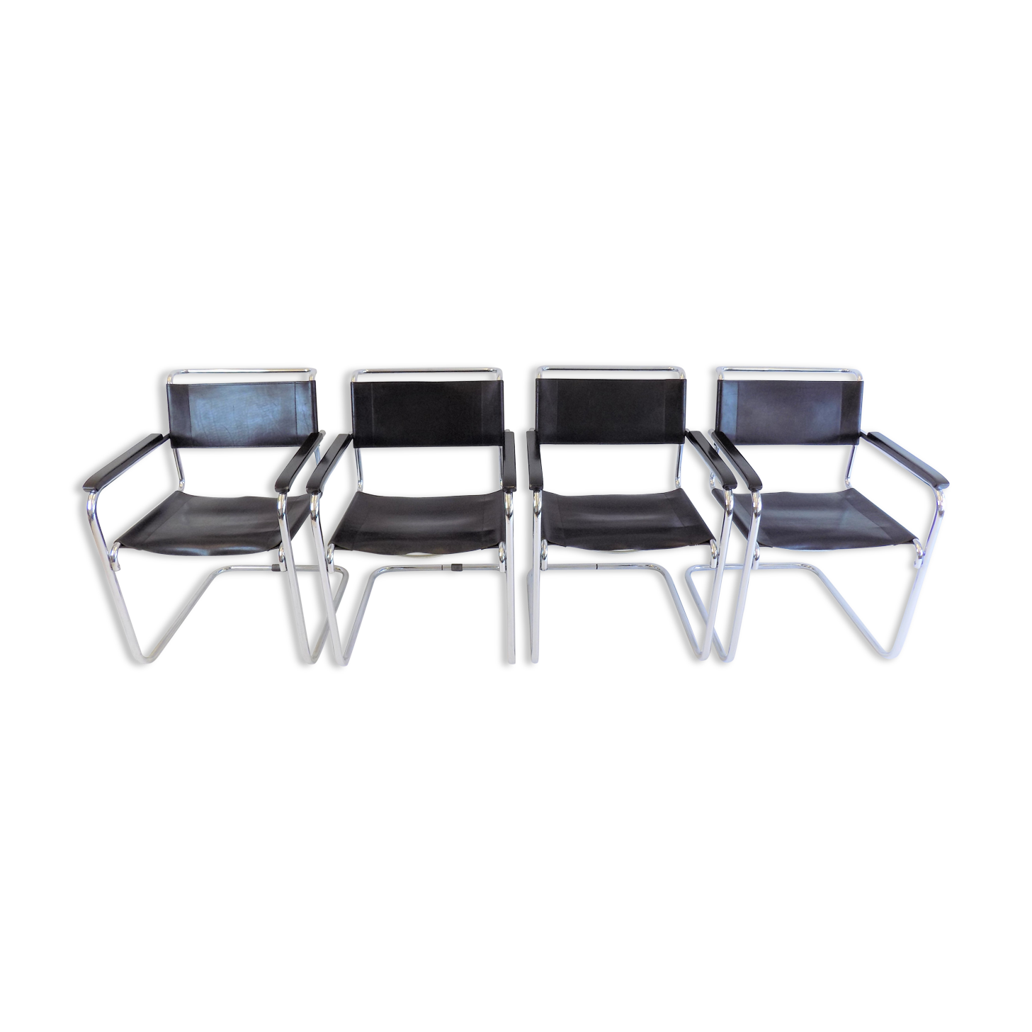 Set de 4 fauteuils Thonet S34 cuir cantilever par Mart Stam