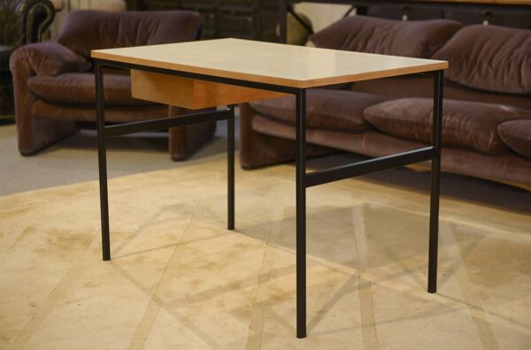 Bureau étudiant CM217 par Pierre Paulin édité par Thonet 1960’s