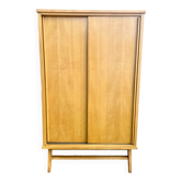 Wardrobe 1950 sliding doors