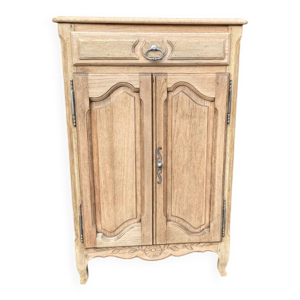 Adorable petit buffet - chene maison