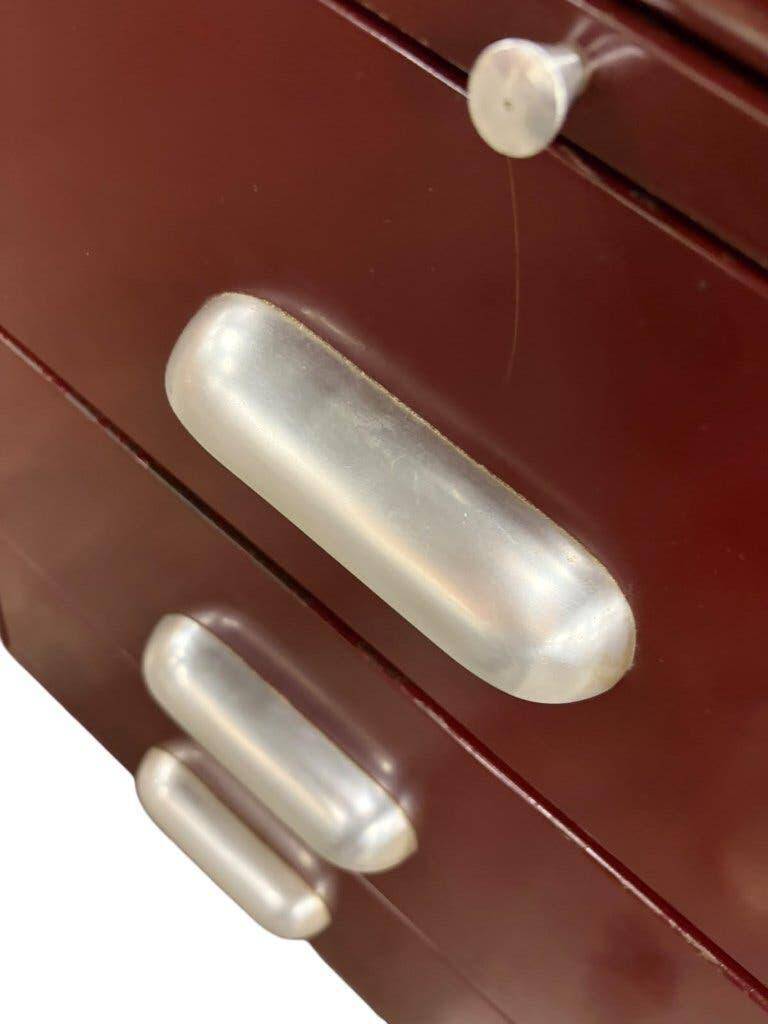 Bureau vintage en métal bordeaux Ahrend / Bureau Oda Prominent