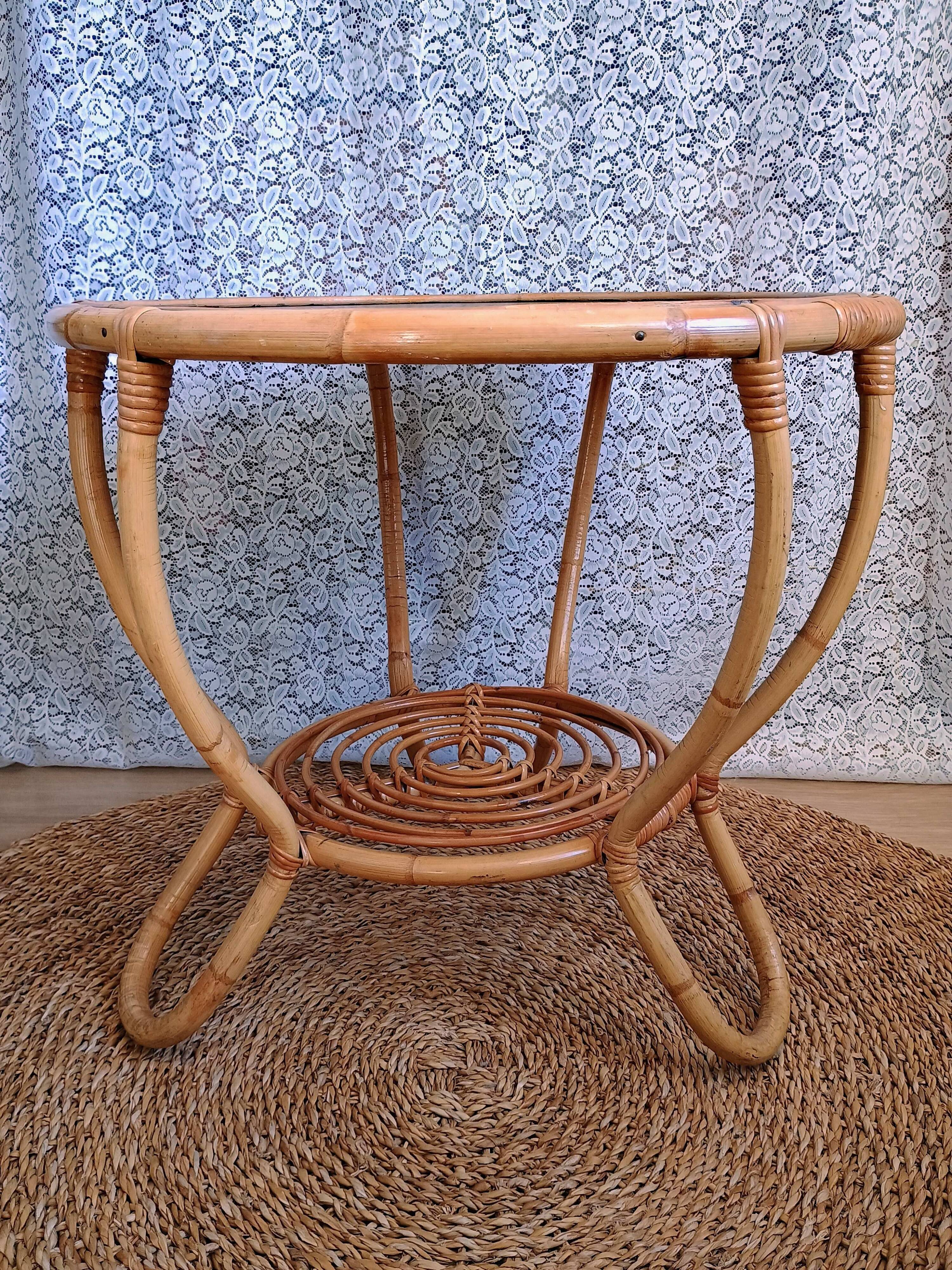 Round vintage rattan coffee table