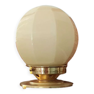 Pale yellow opaline table lamp