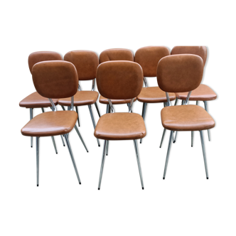 8 vintage chairs in skaï