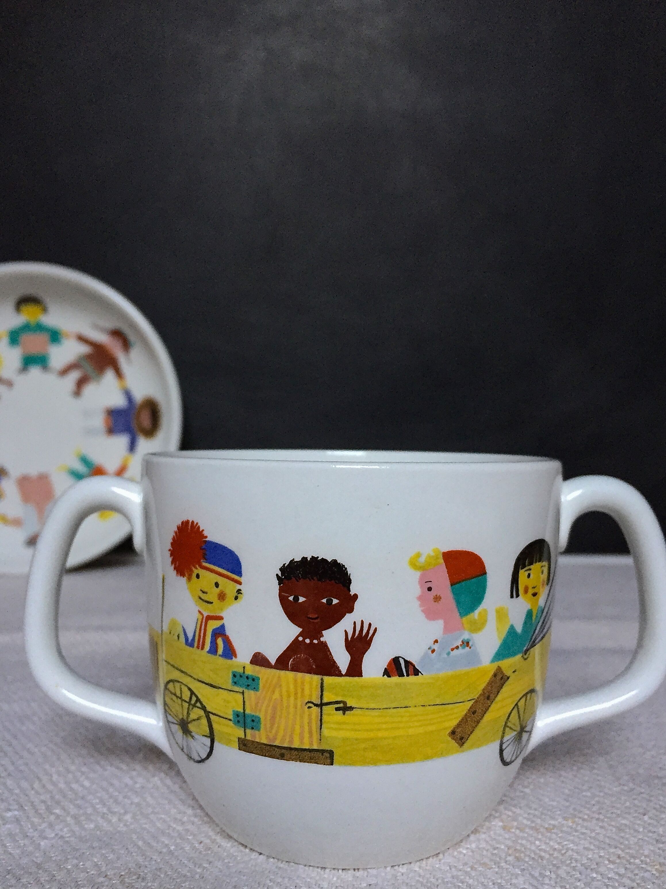 Children's dishes or birth gift Plate and bowl Utan gränser gustavsberg vintage design scan