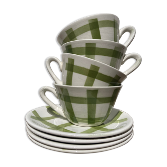 4 coffee cups Green and white checkered wolf grinders
