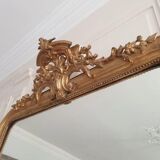 Golden mirror with pediment 98x151cm