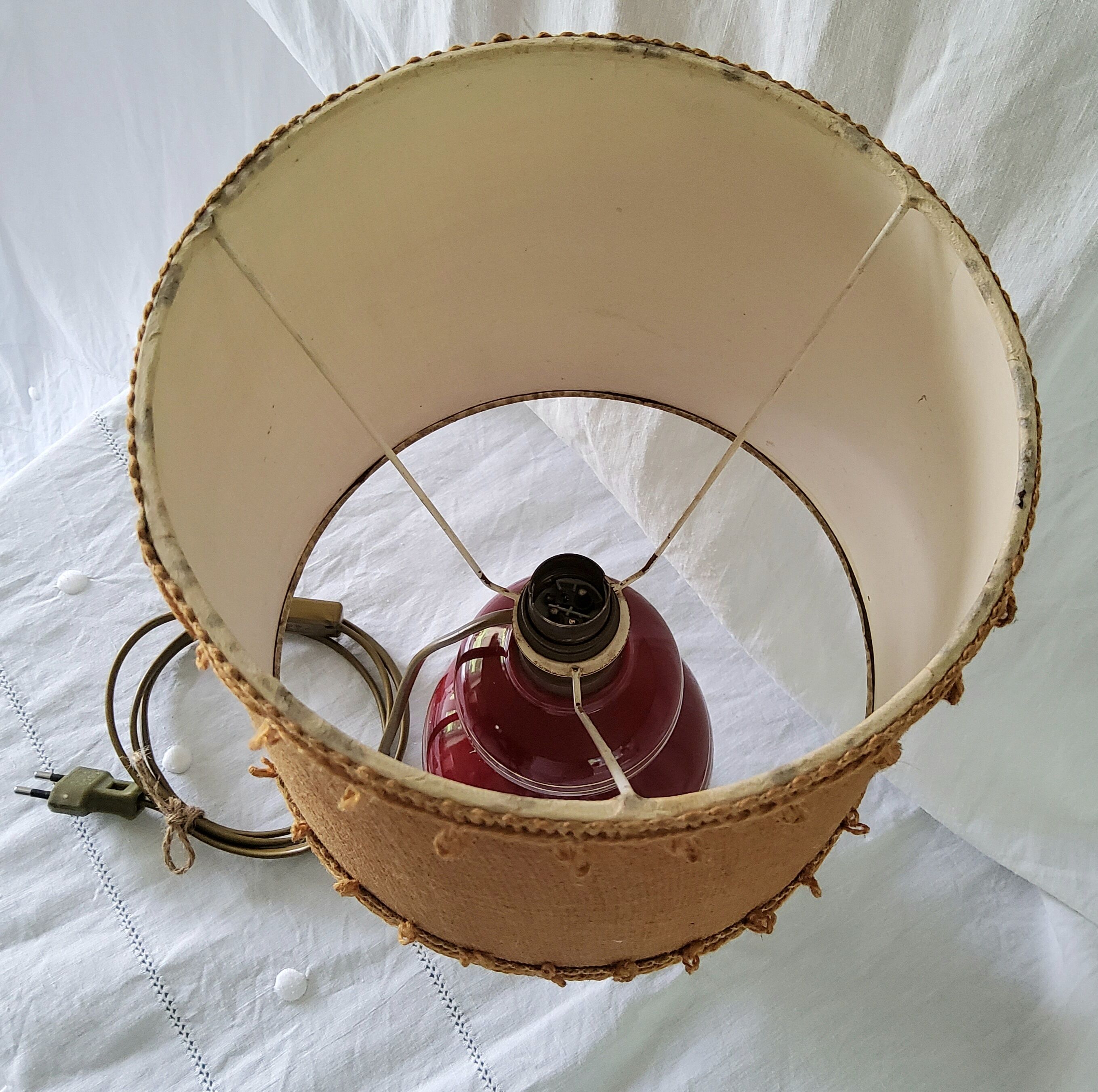 Glazed ceramic lamp