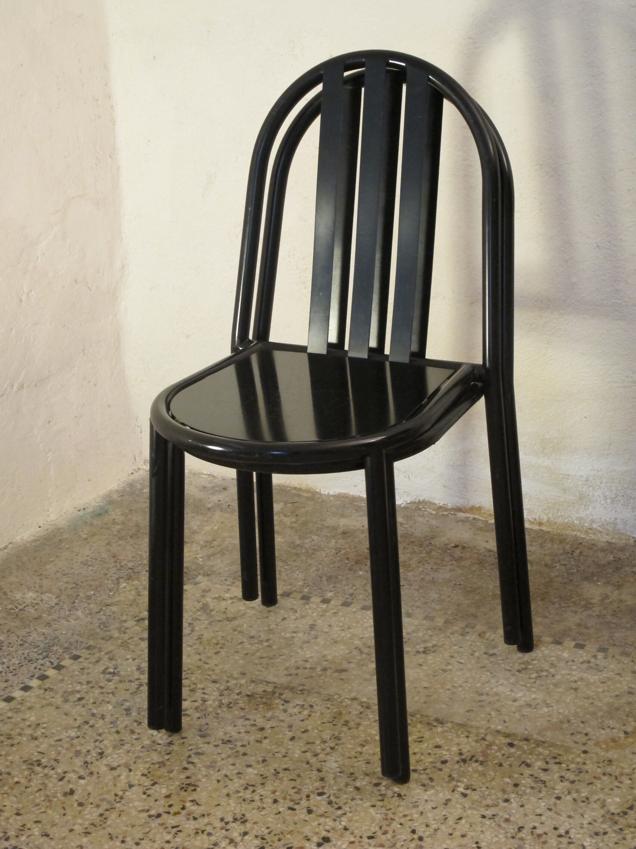 Robert mallet-Stevens' black chair, re-edition Ecart International, RMS
