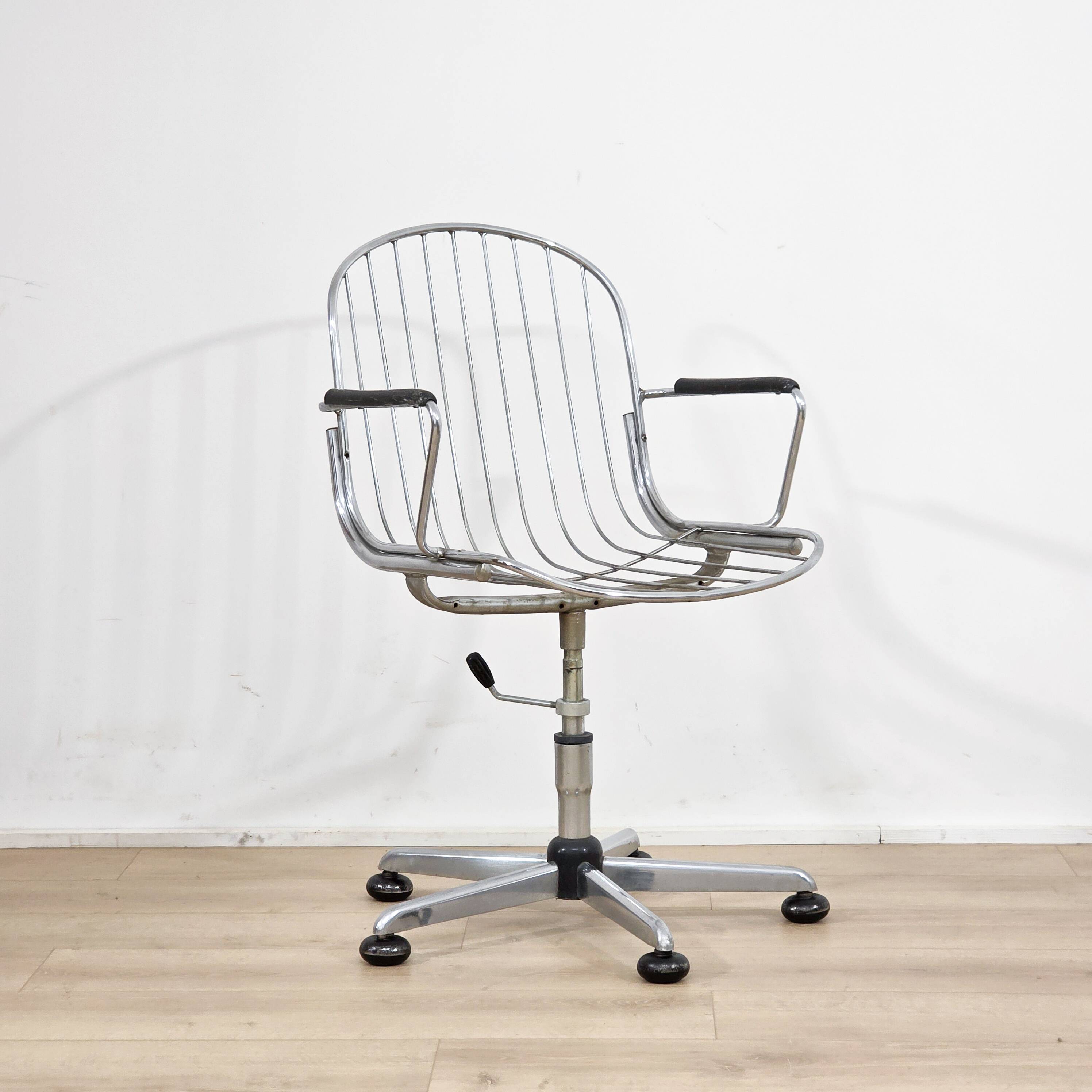 Paire de fauteuils design - Gastone Rinaldi des années 1970