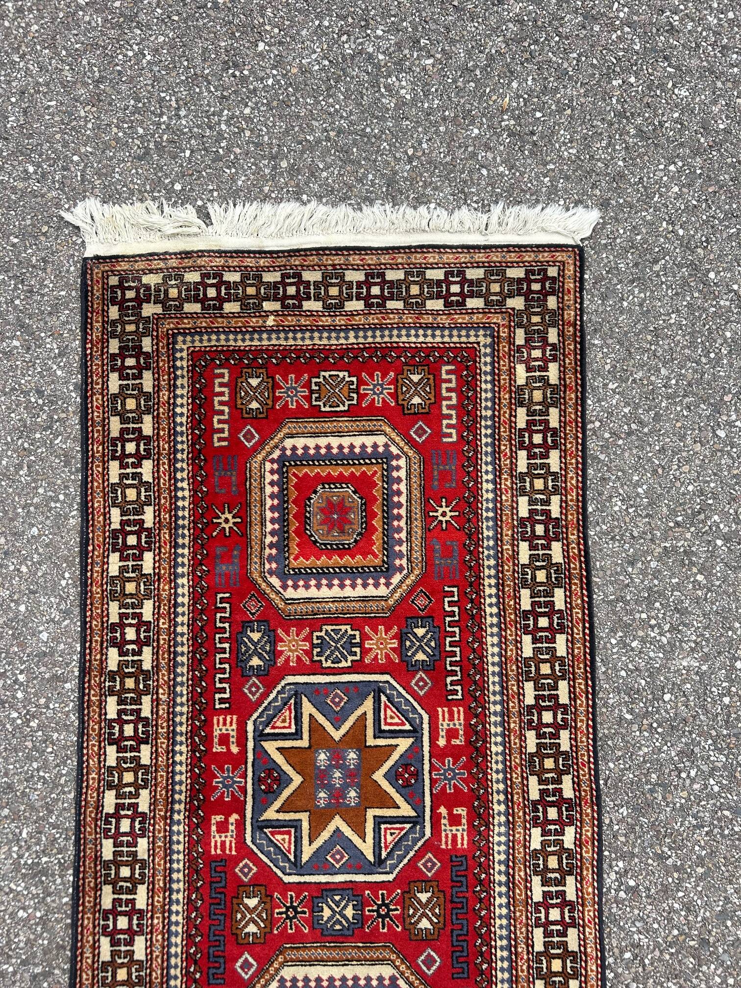 grand tapis de couloir persan