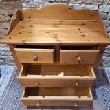 Solid pine chest of drawers