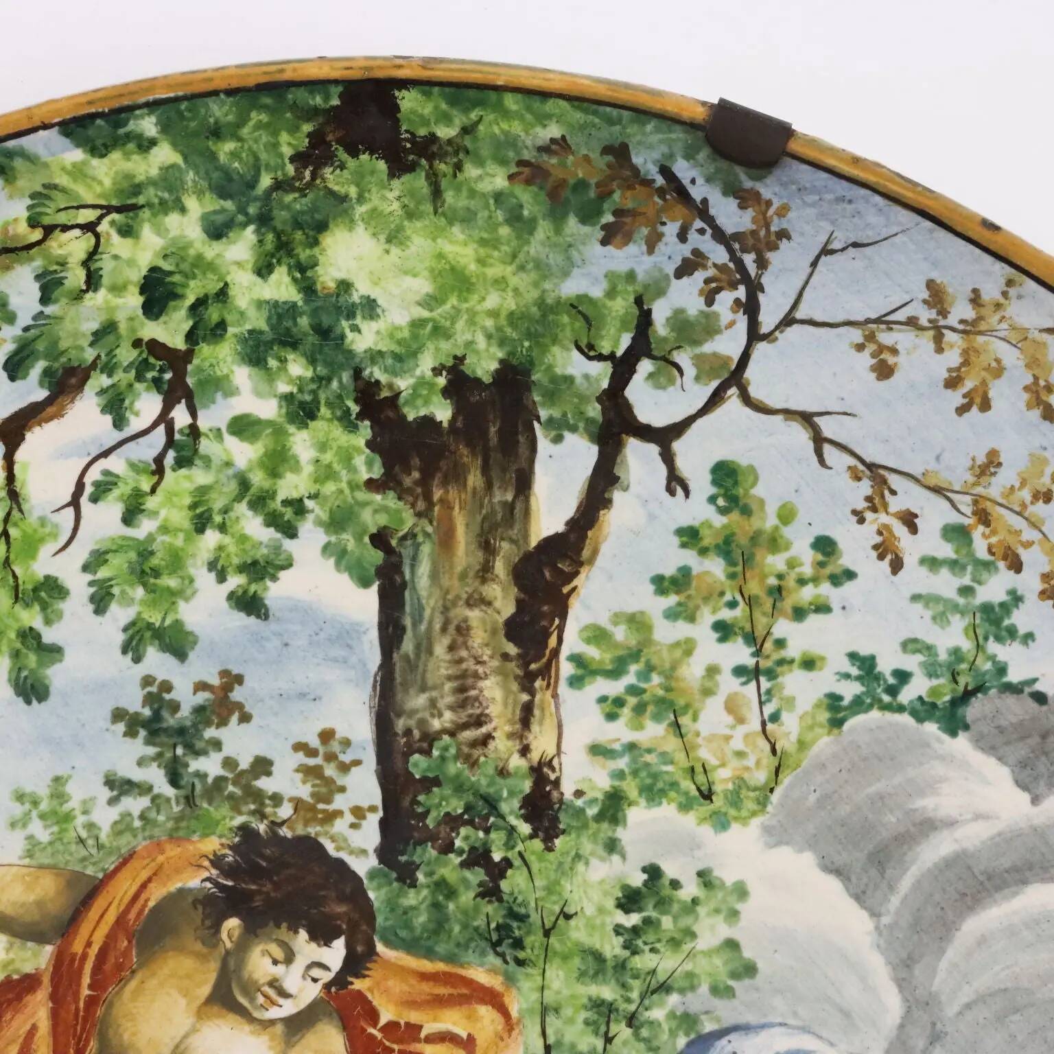 Antique display plate with a mythological subject in majolica, Italy, 19th century.