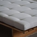 Modern Danish daybed, reupholstered, made of pine, by Nyt i Bo, 1970s.