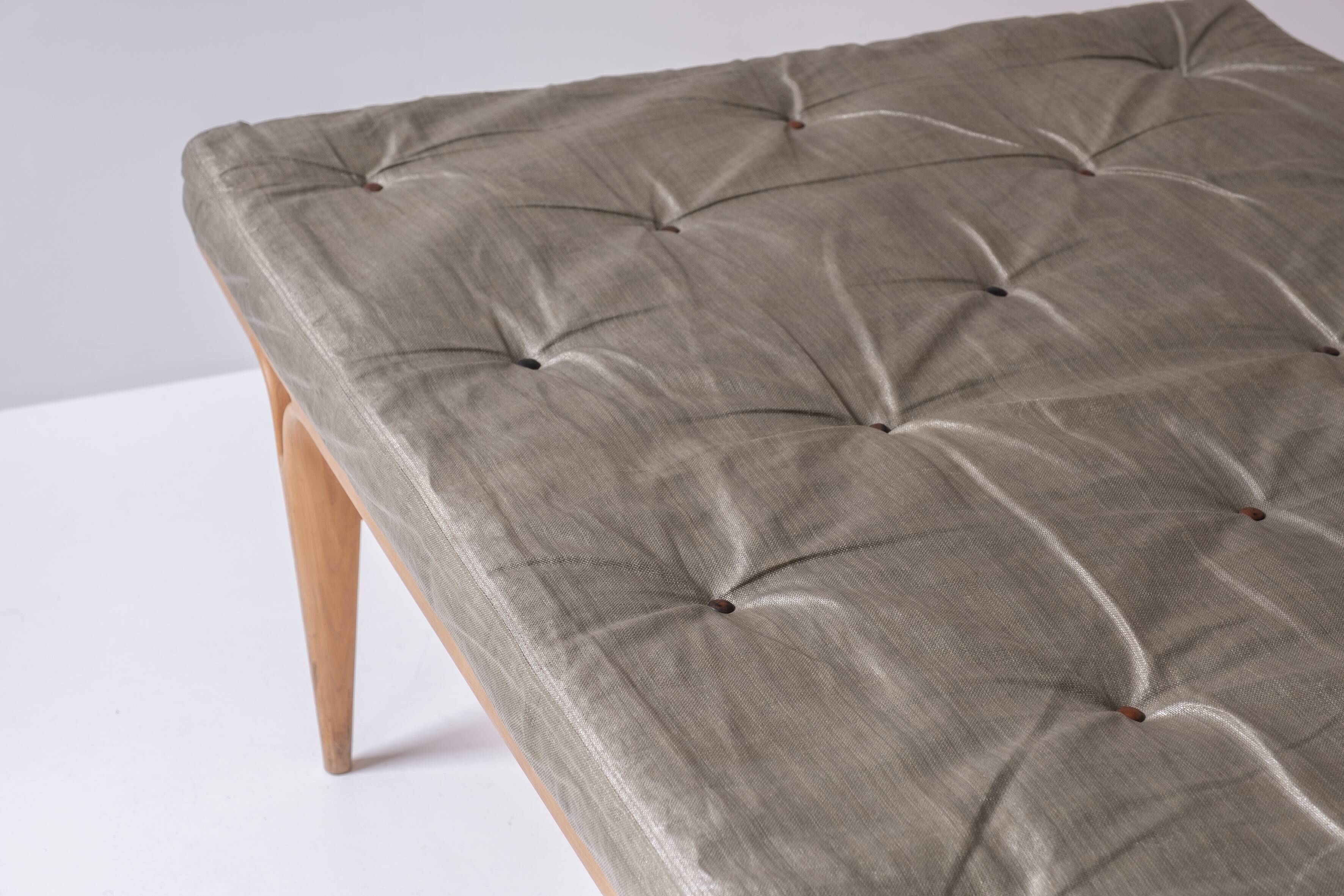 'Berlin' daybed designed by Bruno Mathsson for Firma Karl Mathsson, Sweden 1969.