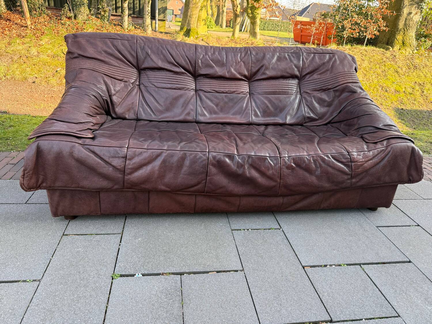 3 seater relax couch