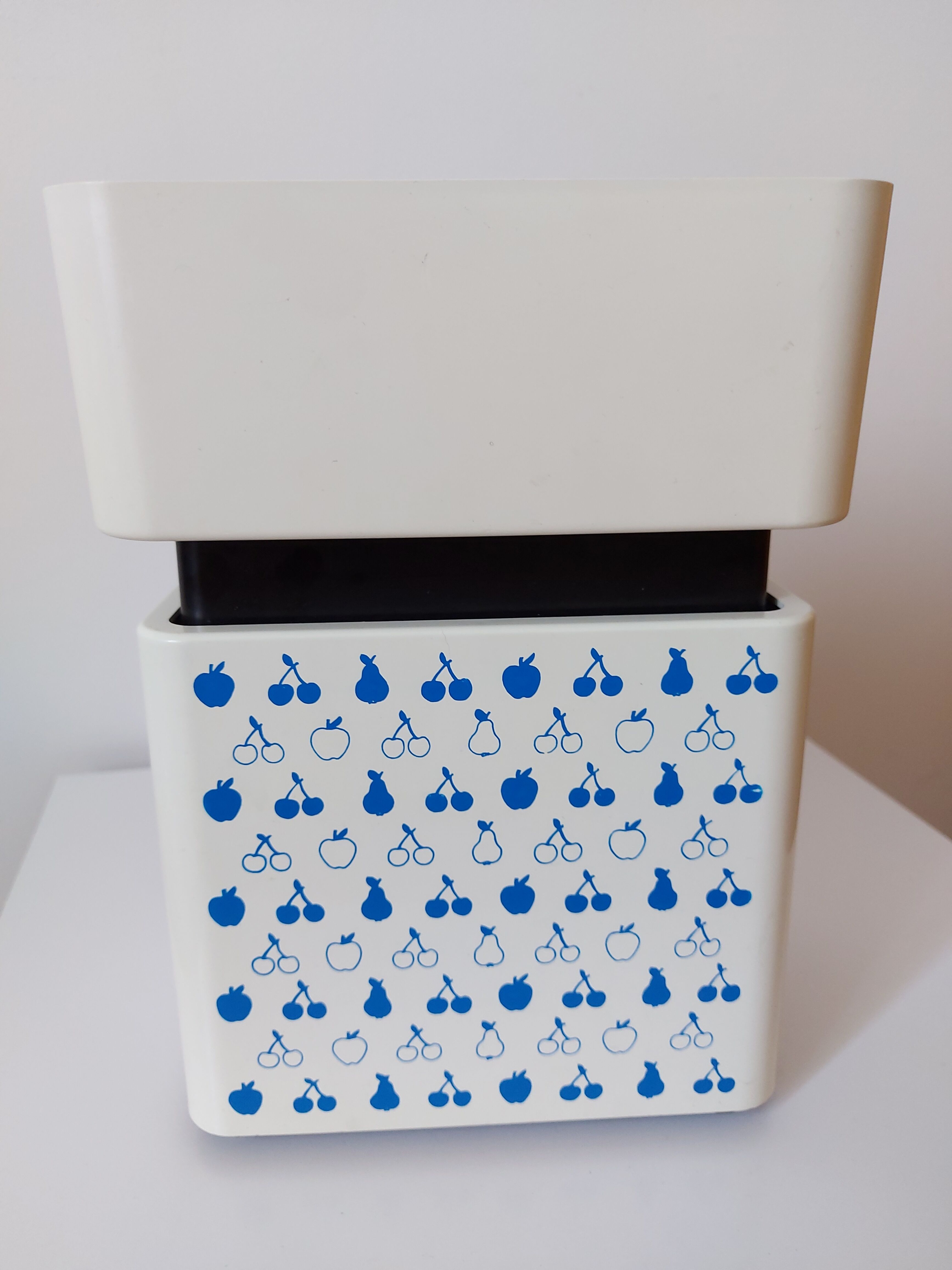 Vintage terraillon scale