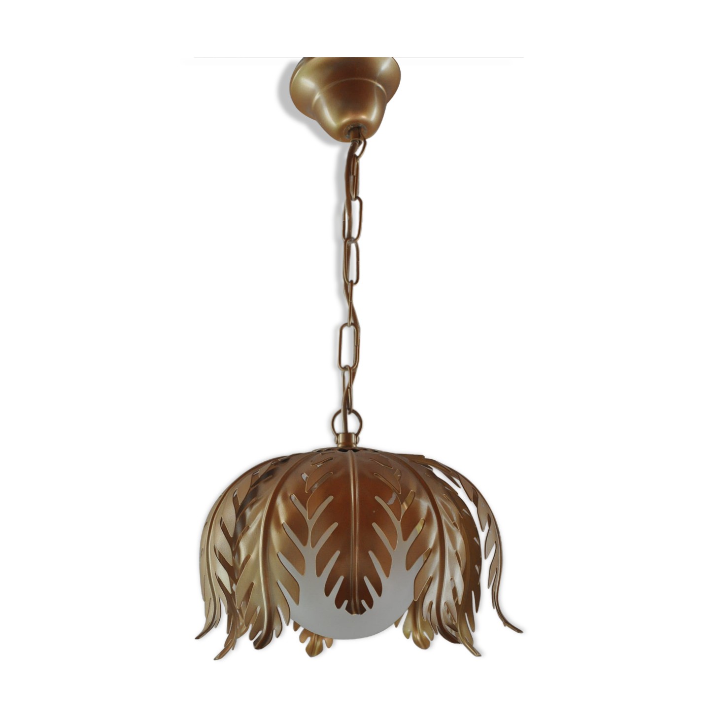 Suspension vegetable pattern golden metal and vintage opaline