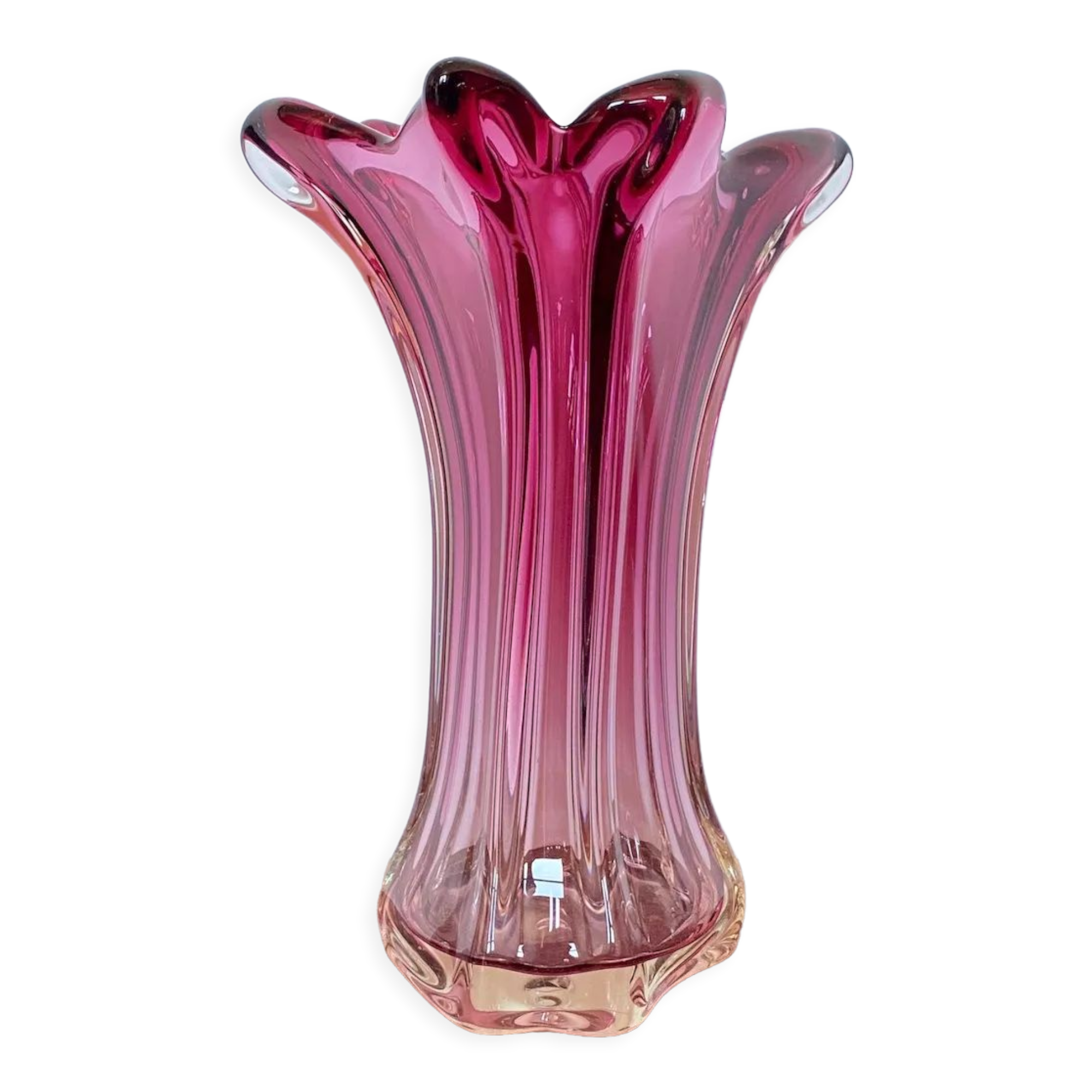 Pink vase of  Fratelli Toso - chambord