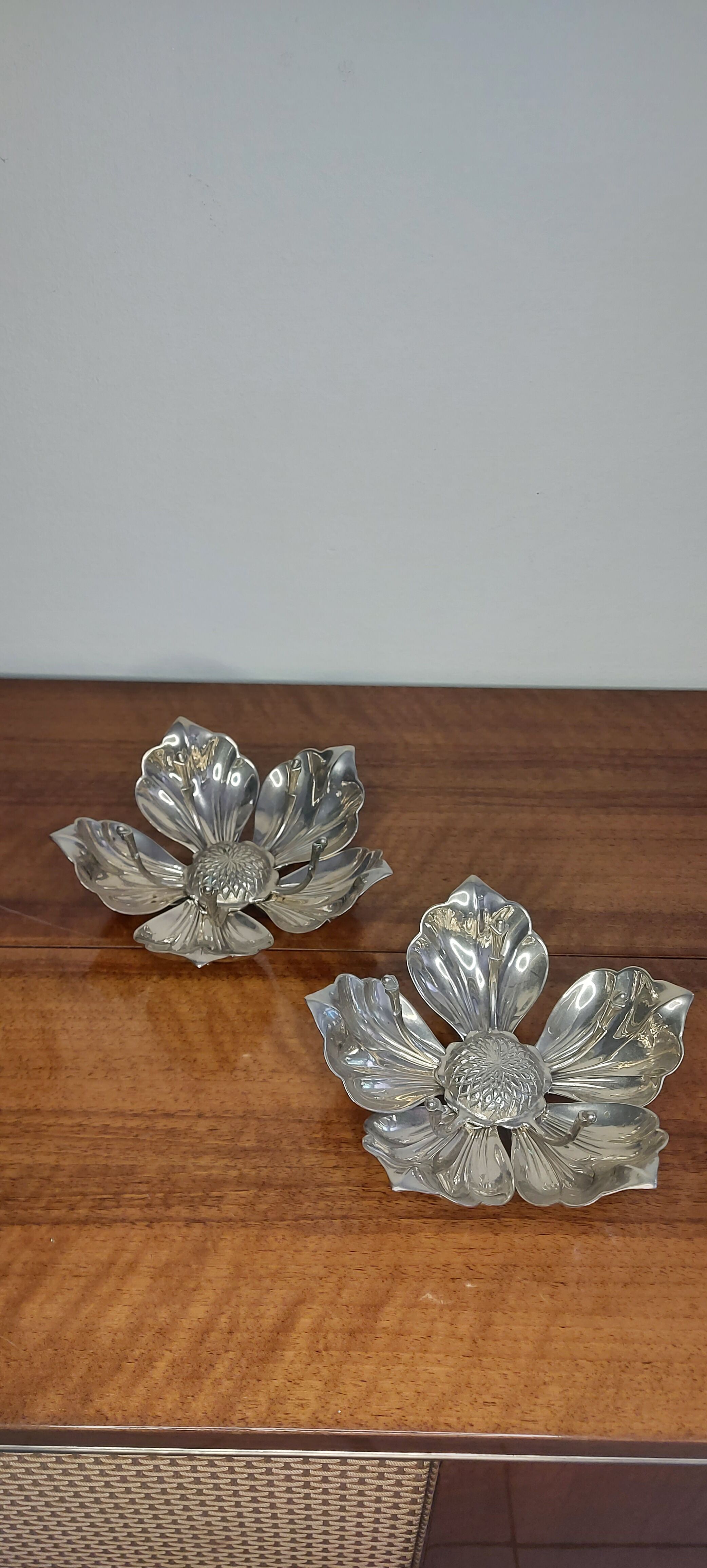 Cendrier fleur métal argenté
