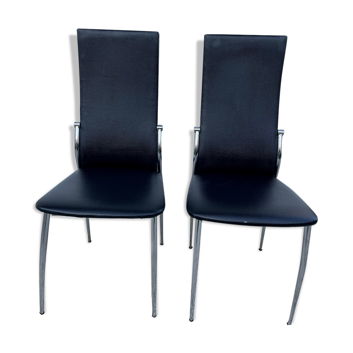 Design chair in black skaï