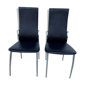 Design chair in black skaï