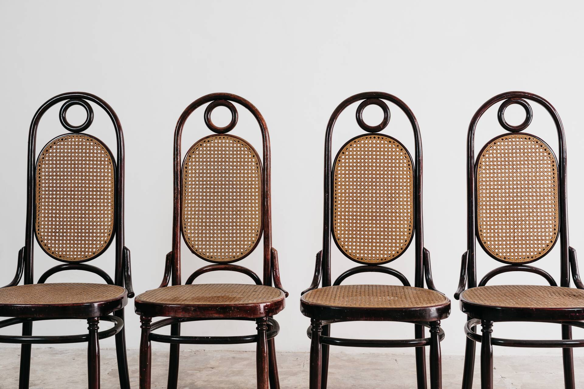 Dining set with 6 vintage chairs from the 1950s, Sautto & Liberale.