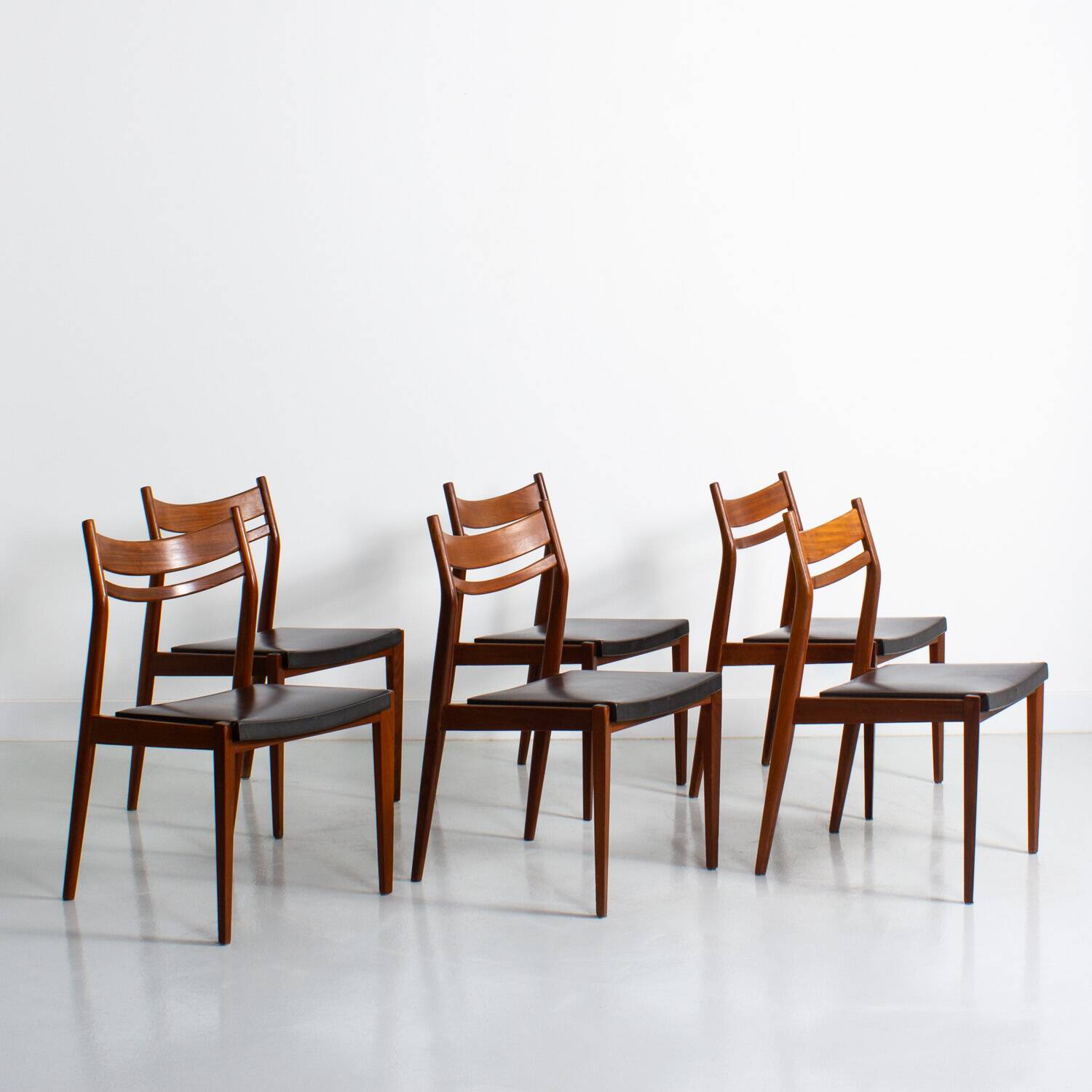 Set of 6 Scandinavian teak chairs, circa 1960