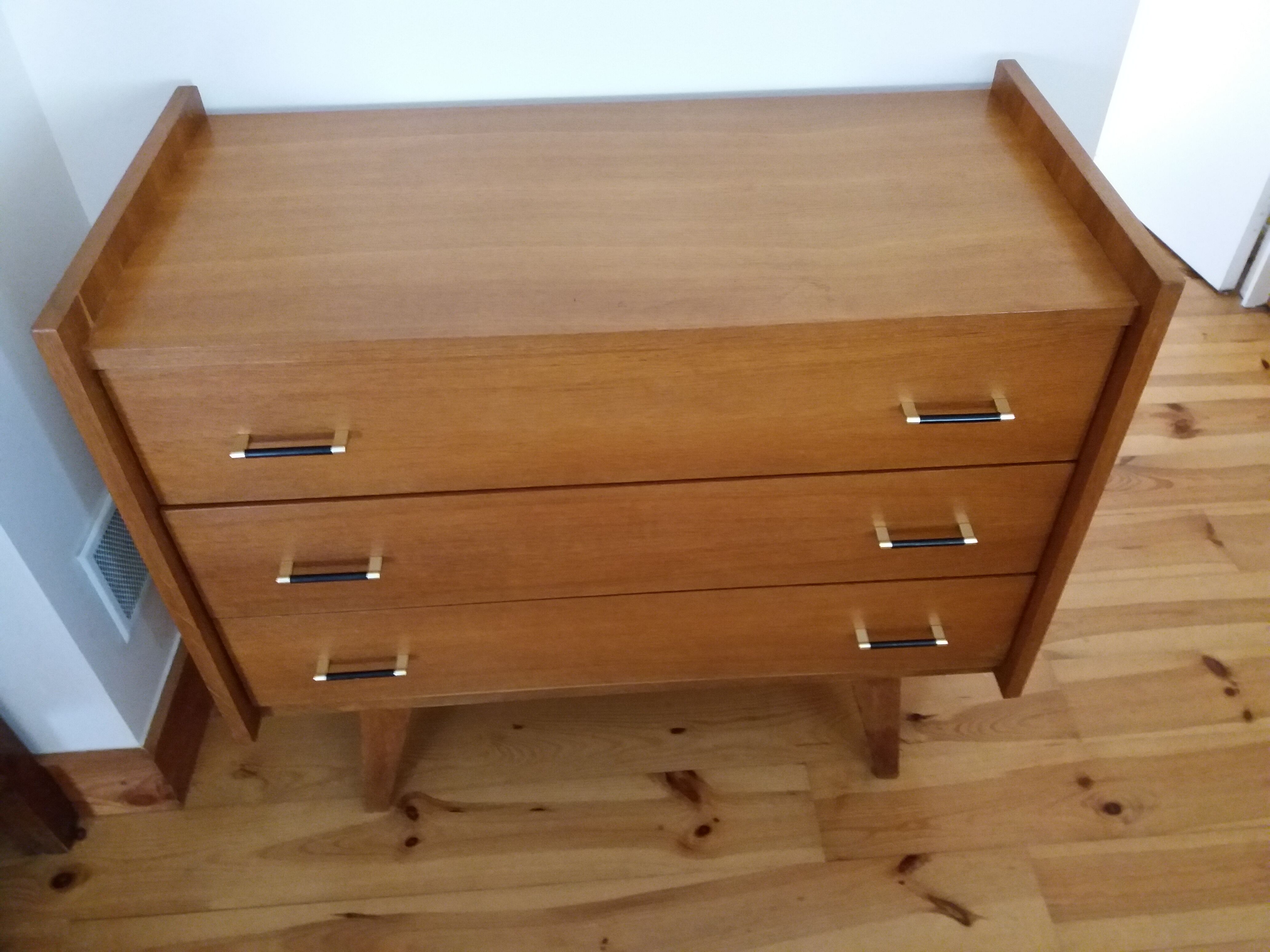 Commode années 60 pieds compas