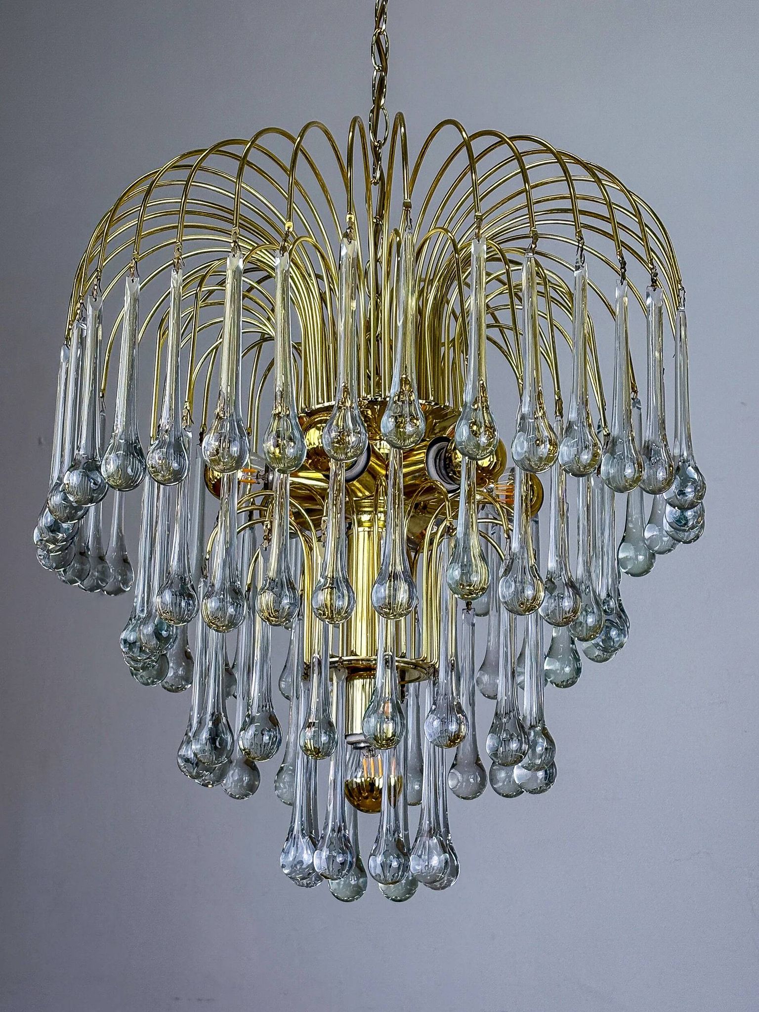 Four-tier cascade teardrop chandelier by Venini, Murano glass, Italy 1970s