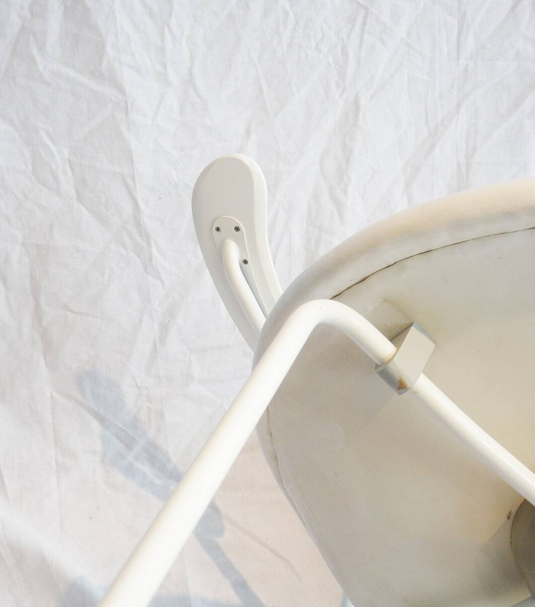 Chair Mod. 3207 Arne Jacobsen white leather