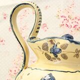 Vintage Martres-Tolosane teapot in yellow earthenware with fleur-de-lis decoration