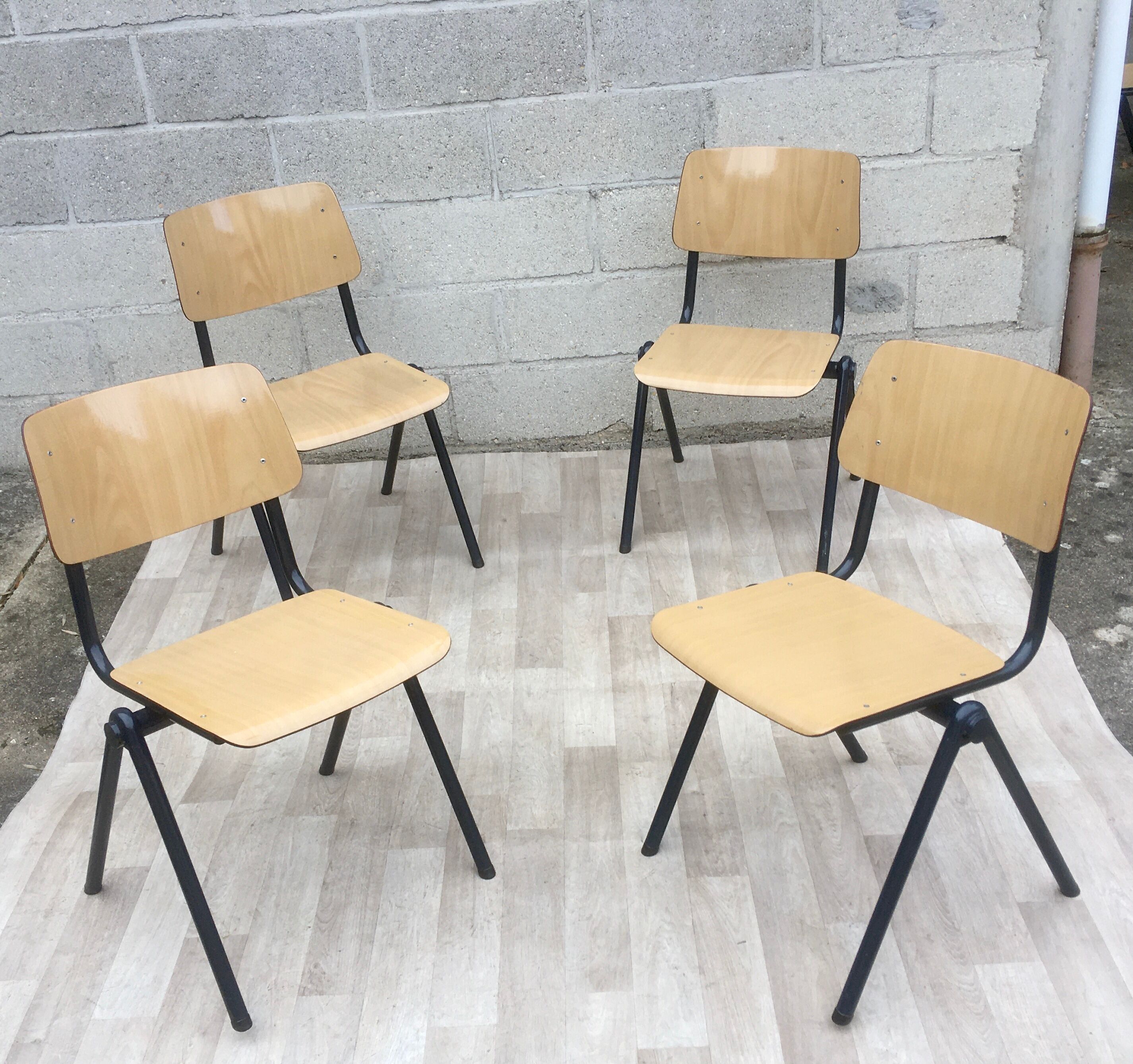 Lot de 6 chaises vintage Galvanitas couleur crème