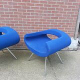 2 chaises Jacky Choi Eye