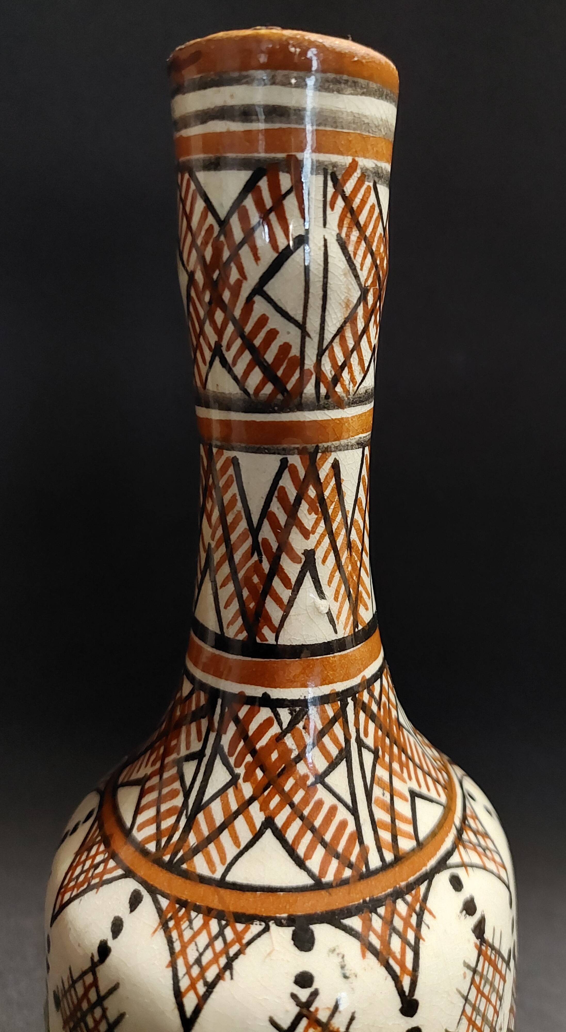 Vintage ceramic vase Morocco Safi signed