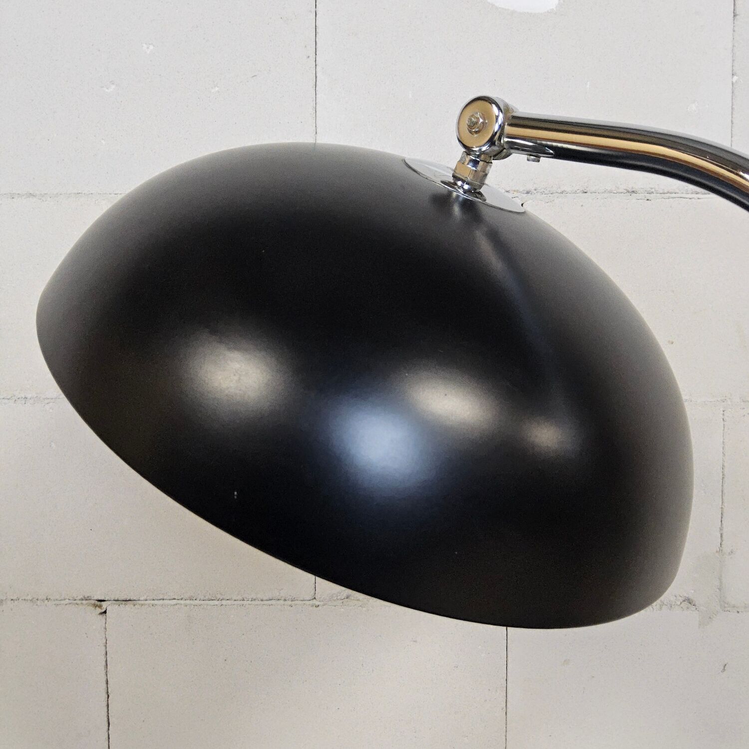 Vintage black Bauhaus H. Busquet Hala desk lamp model 144 dutch design
